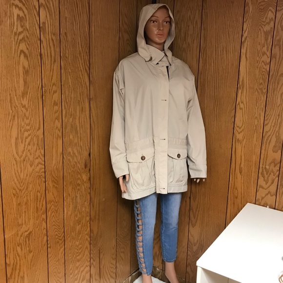 Patagonia Women's Button Up Coat Jacket Thick For Winter - Picture 4 of 14